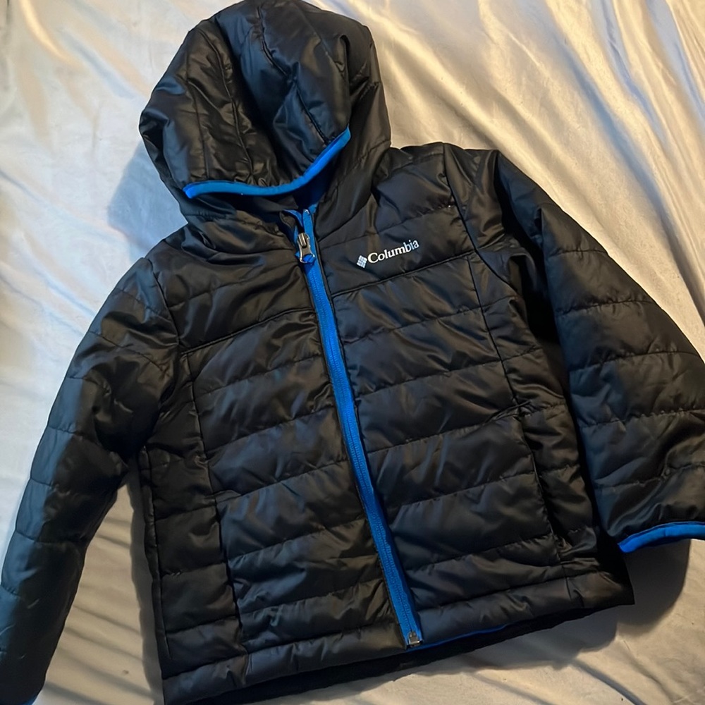 Columbia - 1piece rain coat , size 4t ,good condition